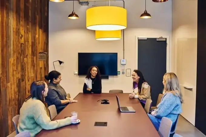 Workspace - Grand Union Studios, Salle de réunion 8 personnes, Londres