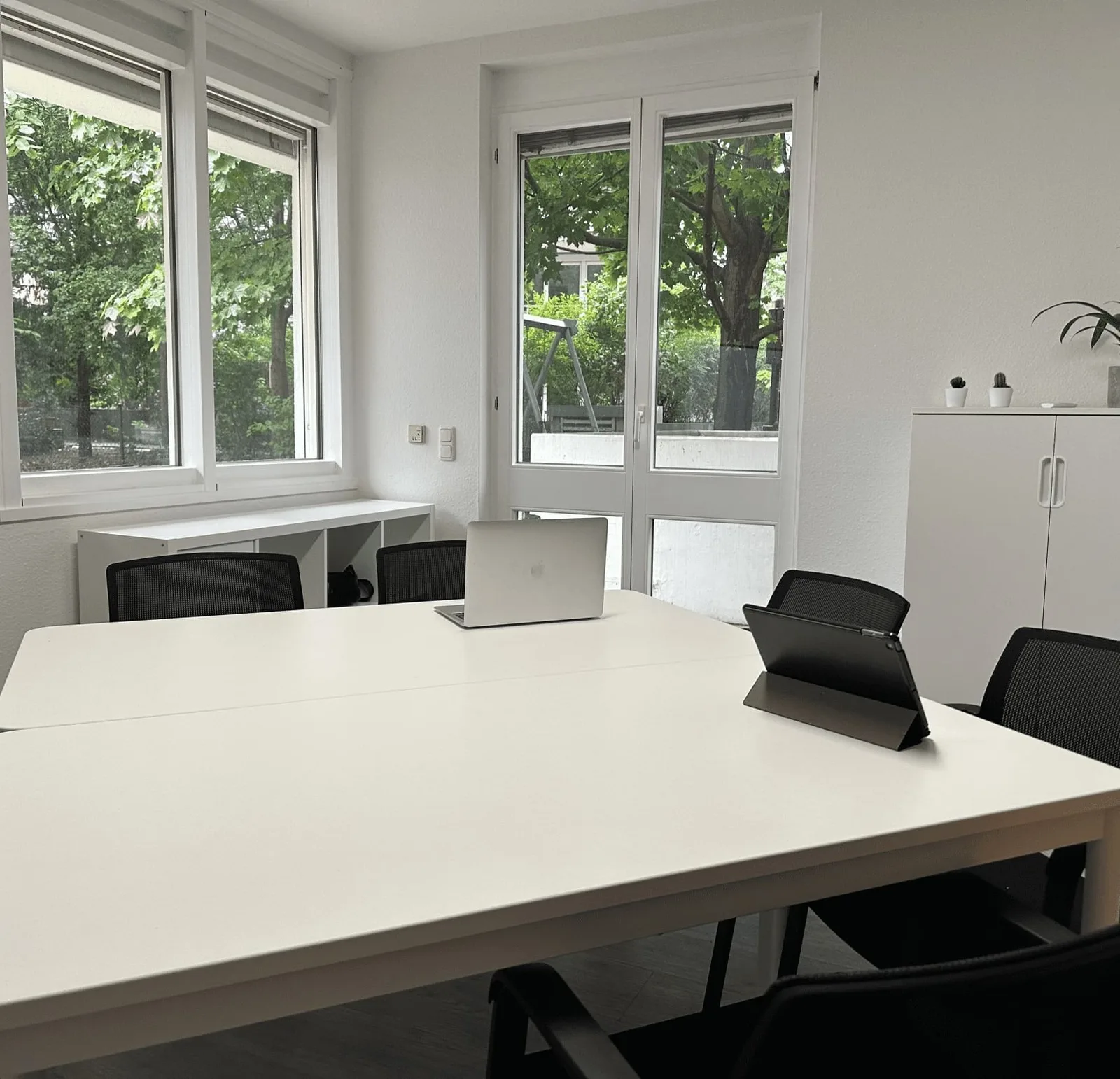 WorkspaceIn Stresemanplatz, Besprechungsraum für 6 Personen, Nürnberg