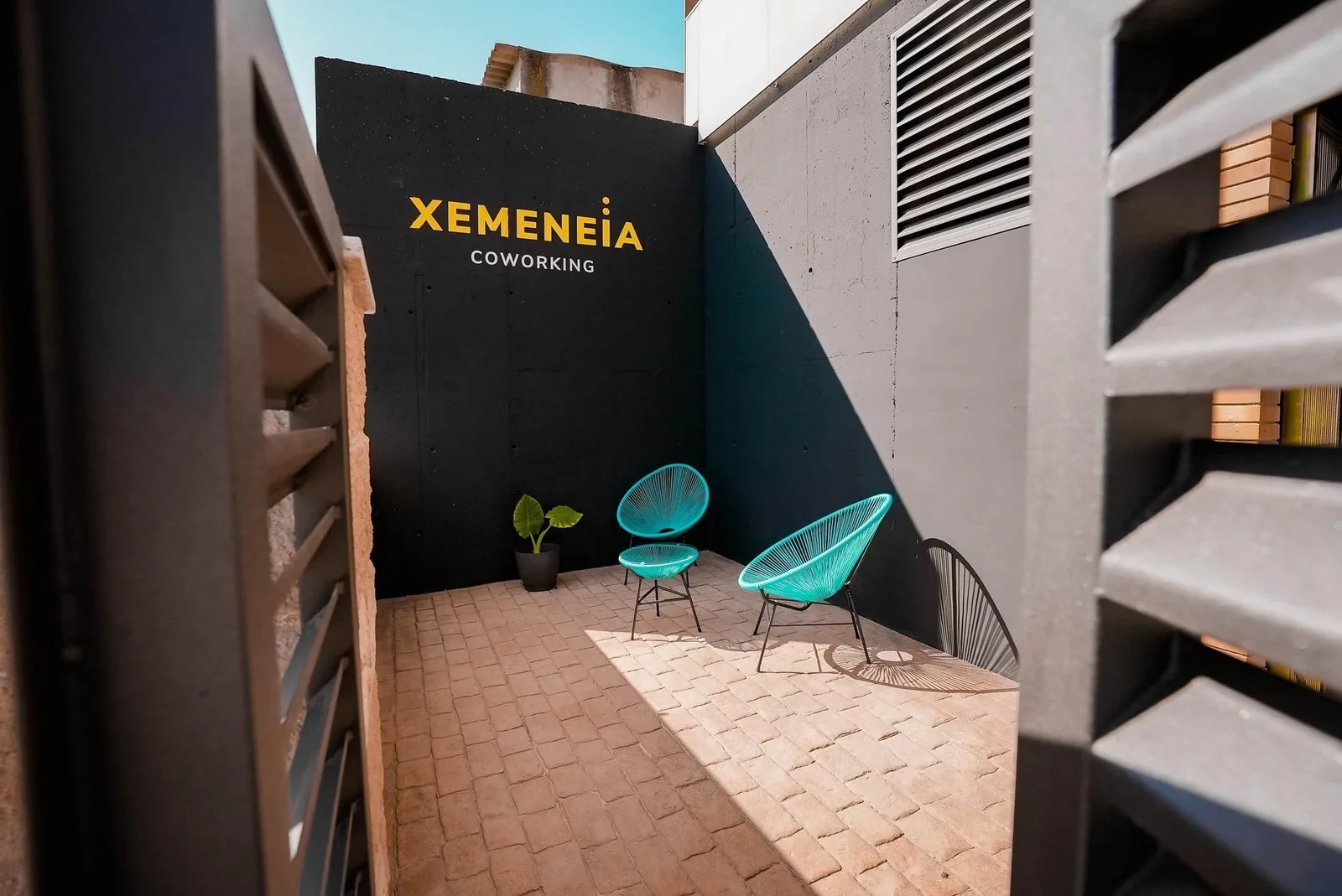 Xemeneia Coworking, Terrace and outdoor space, Corró d'Avall