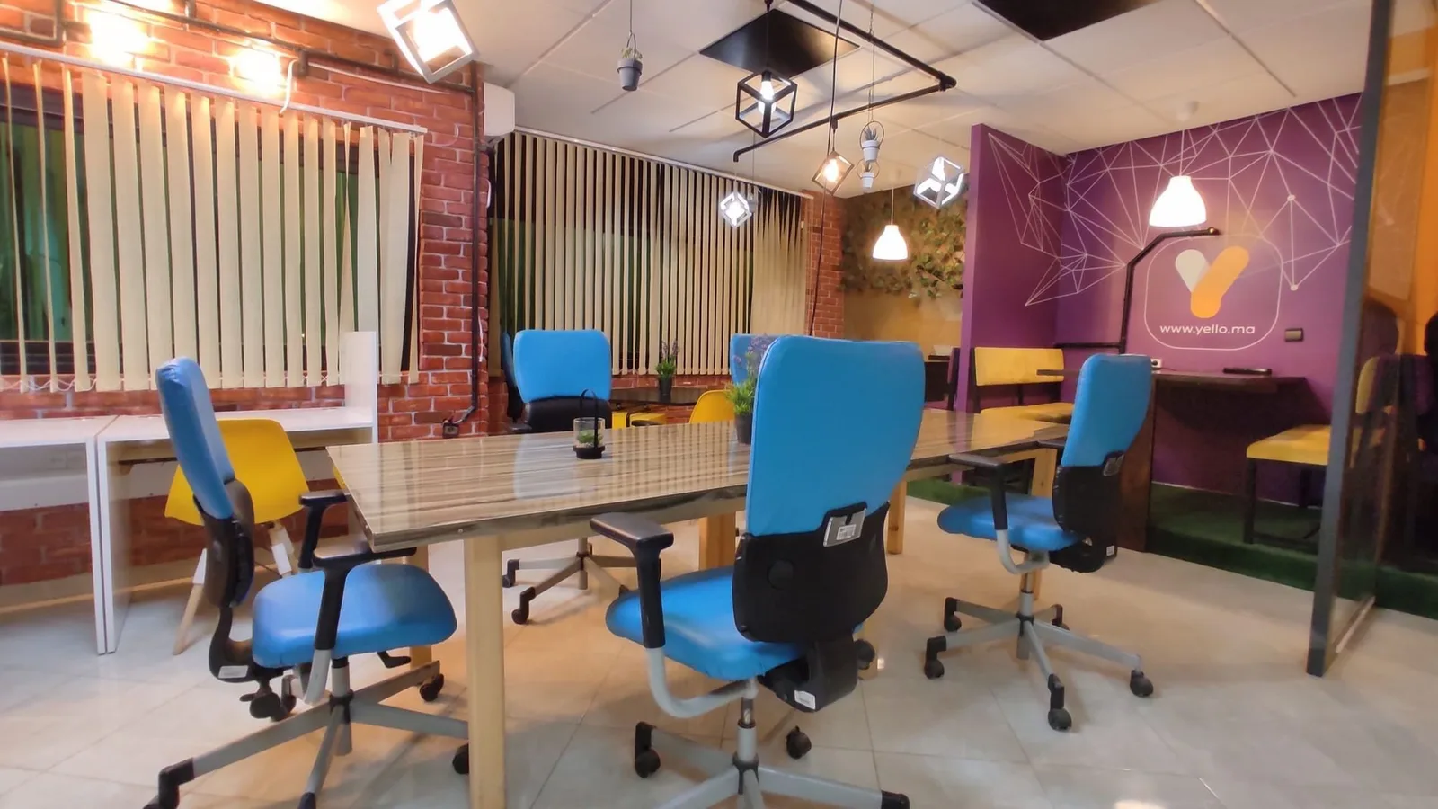 Yello Coworking Aswak Assalam، مساحة عمل مشترك، وجدة