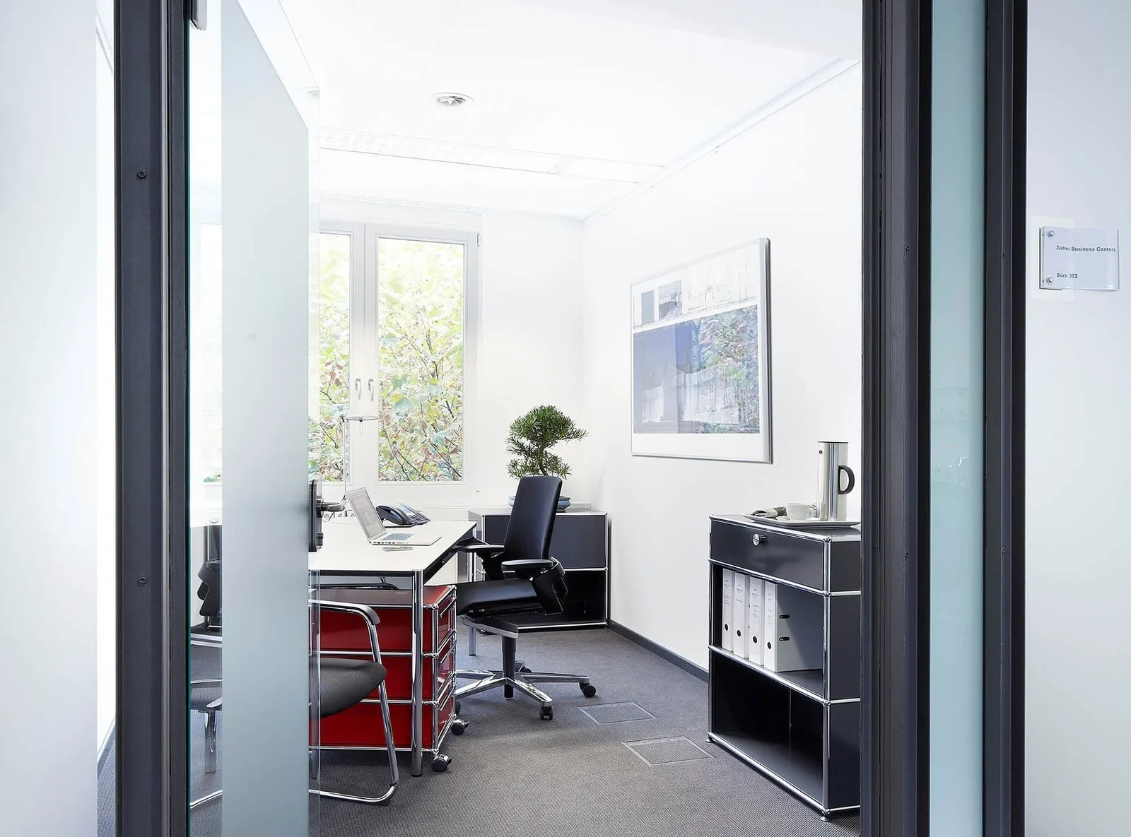 Zieher Business Center Uhlandstraße, Privatbüro mit 1 Arbeitsplatz, Berlin